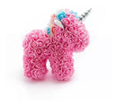 Unicornio de flores artificiales