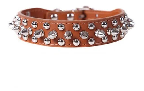 Collar para perros con picos