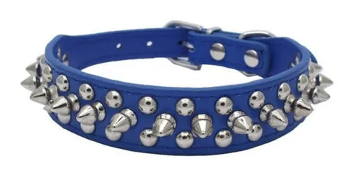 Collar para perros con picos